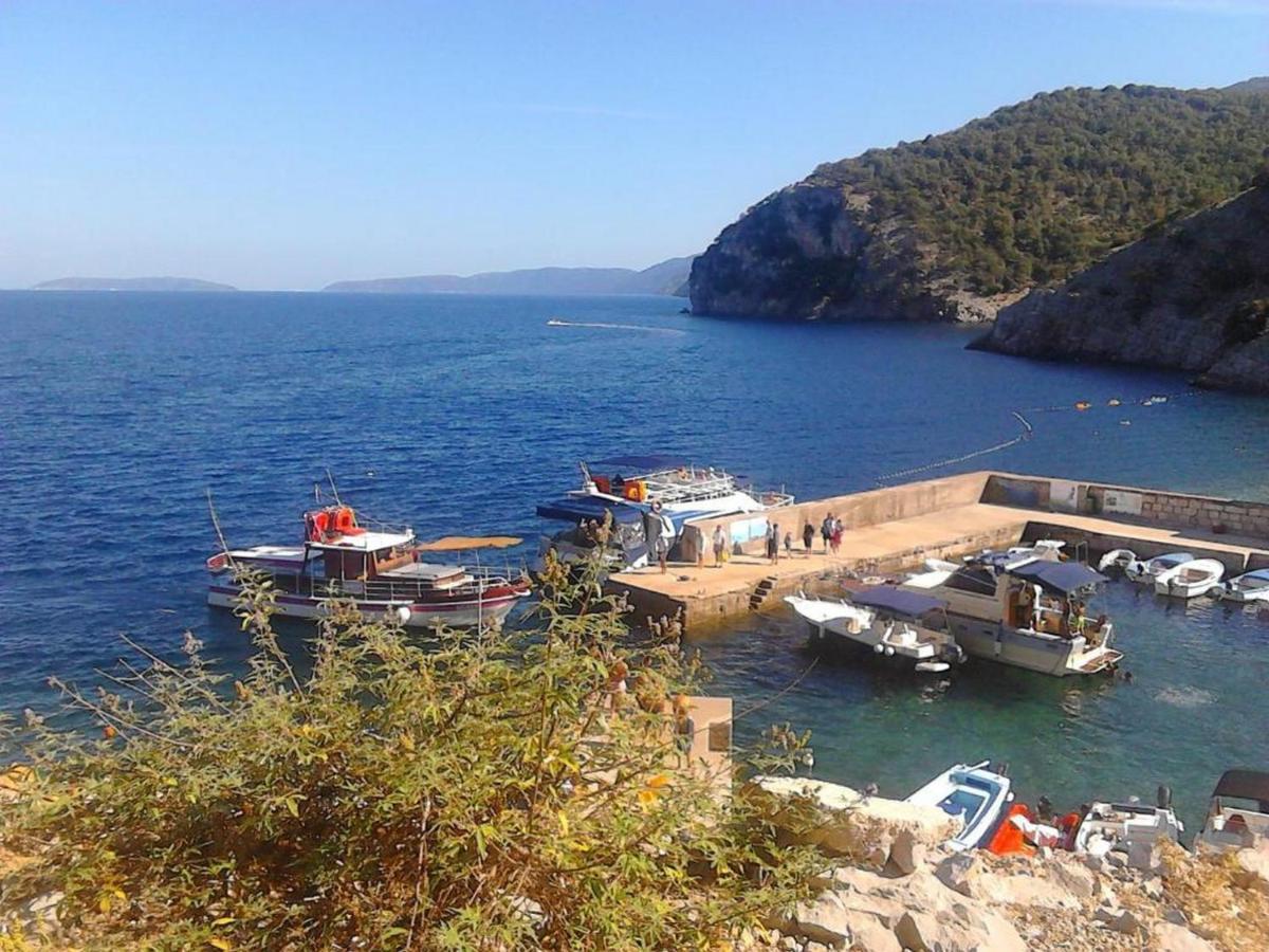 Zora Holiday Home Beli Bagian luar foto